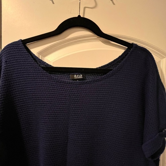 ~a.n.a~ Blue Boxy Blouse with Relaxed Fit and Wide Neckline - Picture 4 of 9
